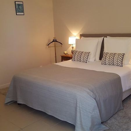 Le Clos Du Presbytere Puisseguin Bagian luar foto
