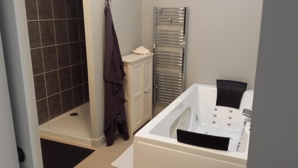 Le Clos Du Presbytere Puisseguin Ruang foto
