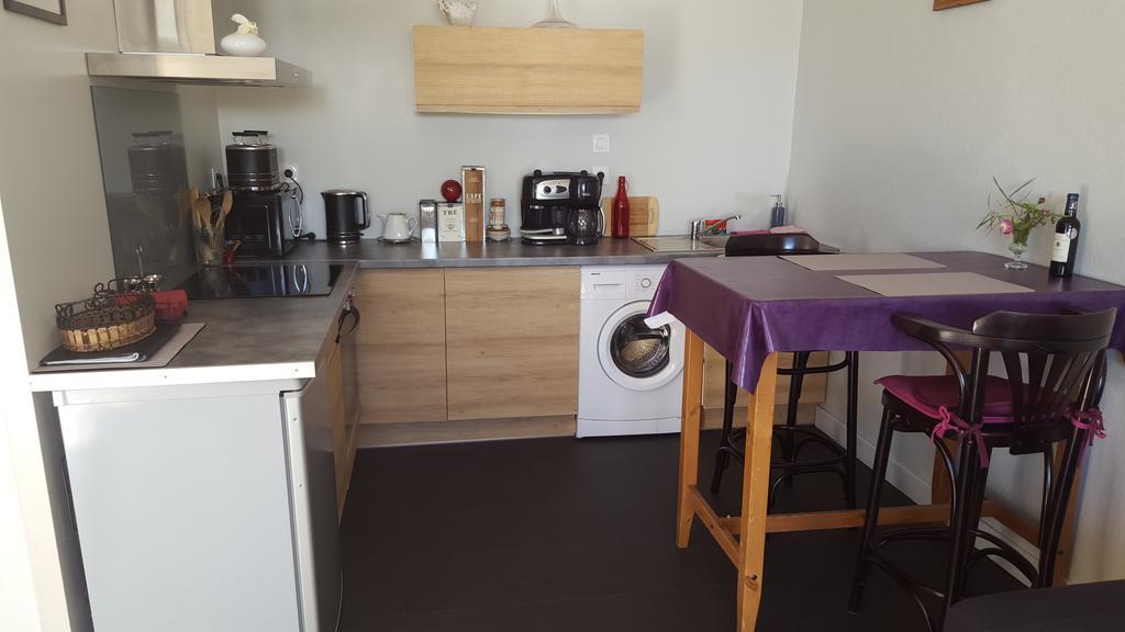 Le Clos Du Presbytere Puisseguin Bagian luar foto